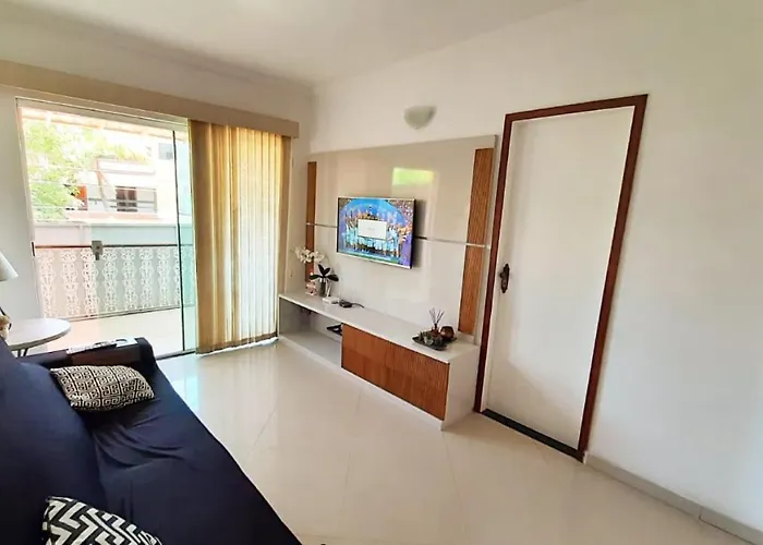 Sobrado A 1 Quadra Da Praia Dos Anjos