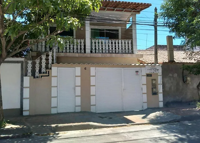 Sobrado A 1 Quadra Da Praia Dos Anjos